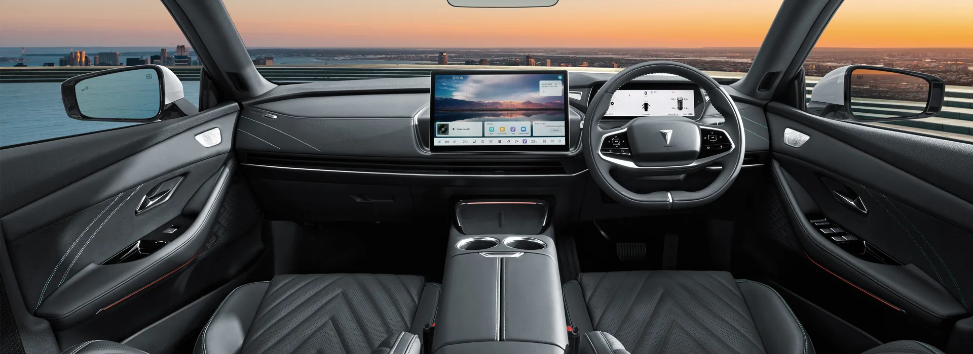 L07 Banner Interior 20sep190924084234 Drive