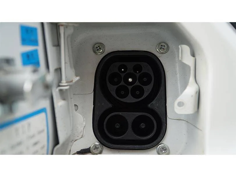 Charging-Port