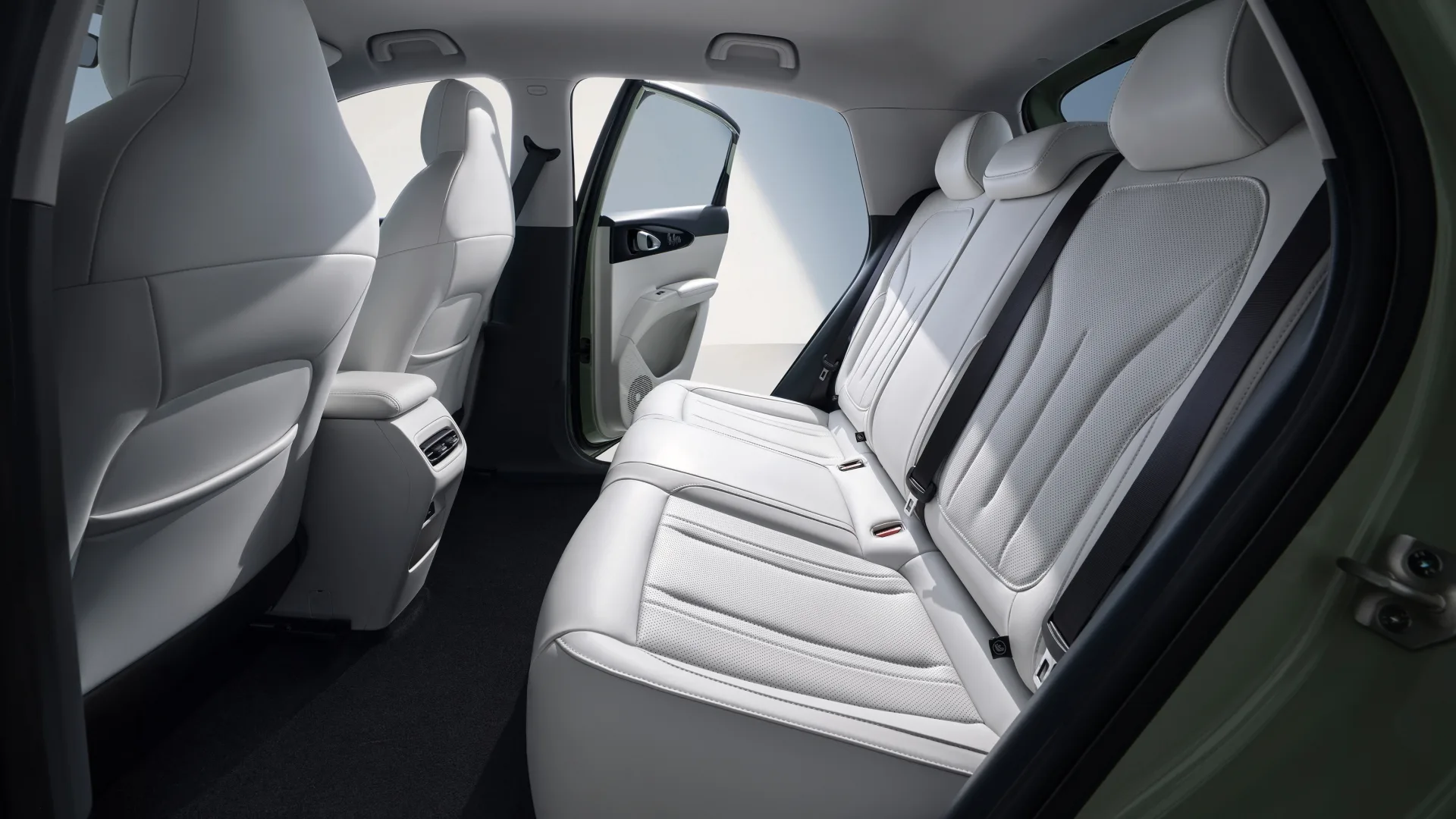 Geely Ex2 Rear Space