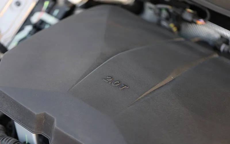 2 0 L Turbo Engine