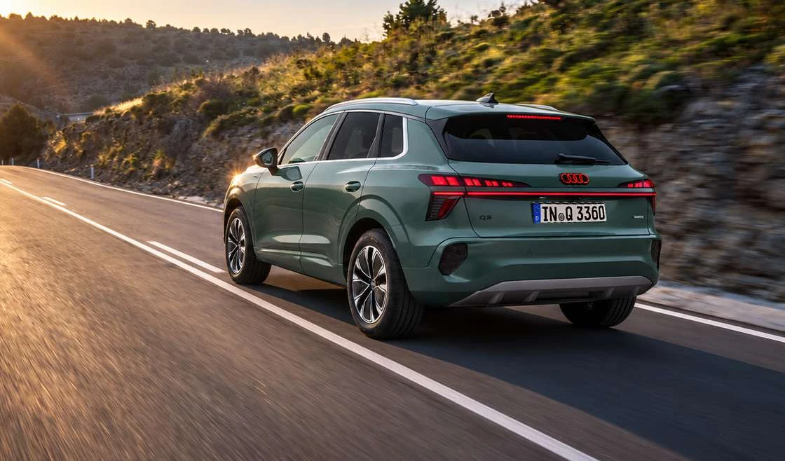 audi-q3-06-rear-driving