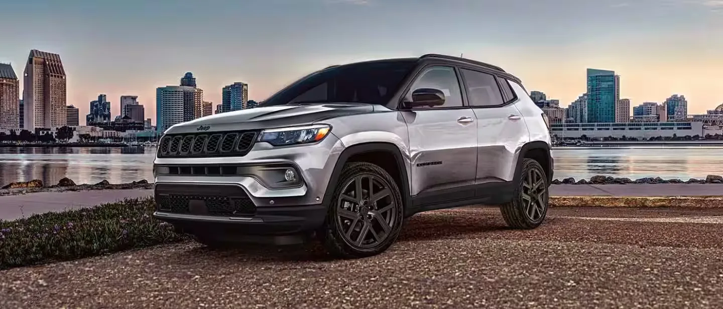 My26 Jeep Compass Gallery Exterior 5 Desktop.jpg..1440