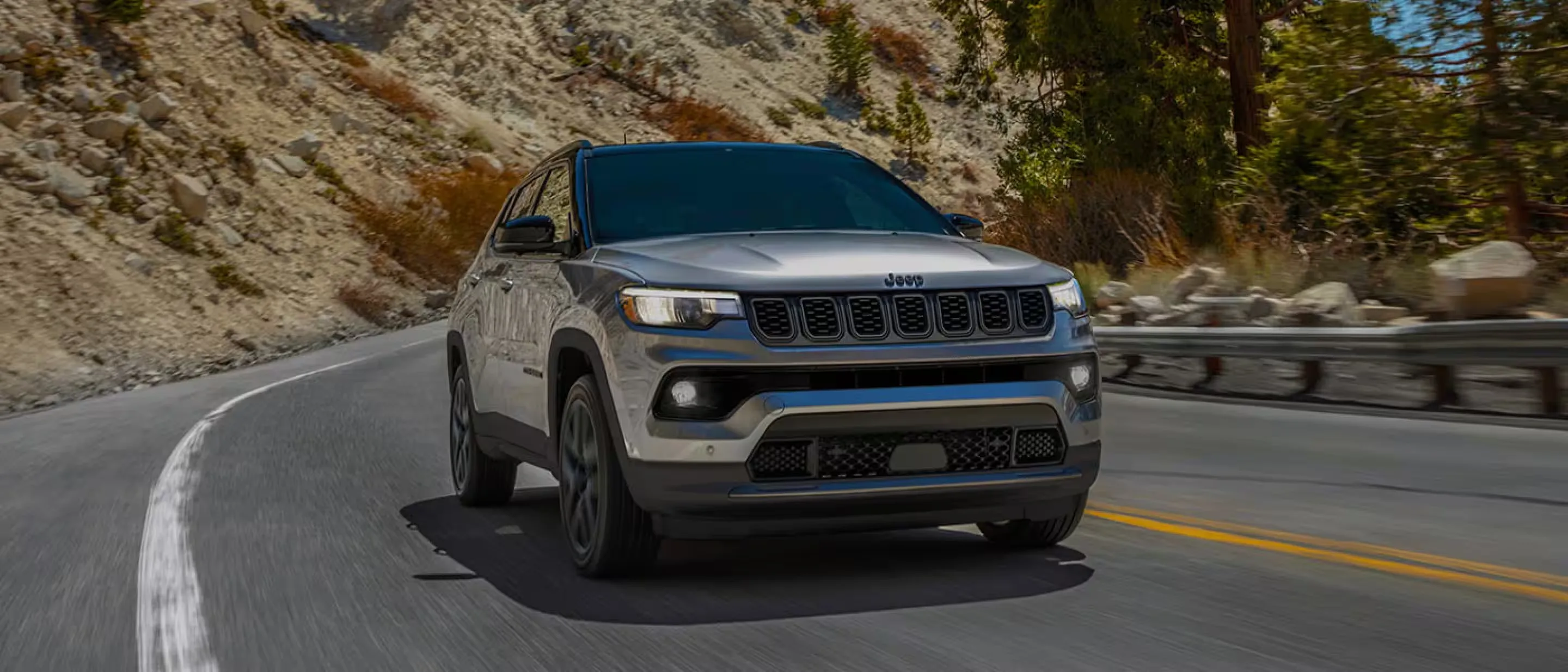 My26 Jeep Compass Gallery Exterior 1 Desktop.jpg..2880