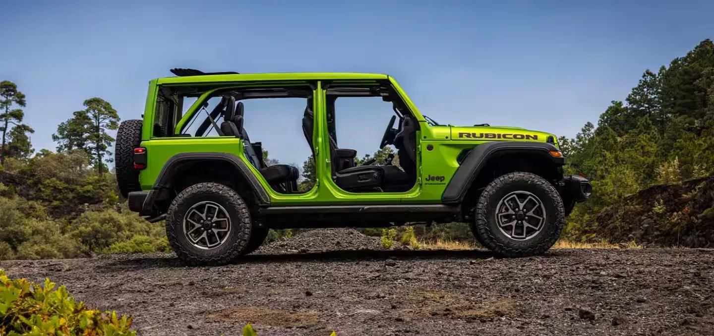 My26 Wrangler Gallery Expanded Exterior 10 Desktop.jpg..1440