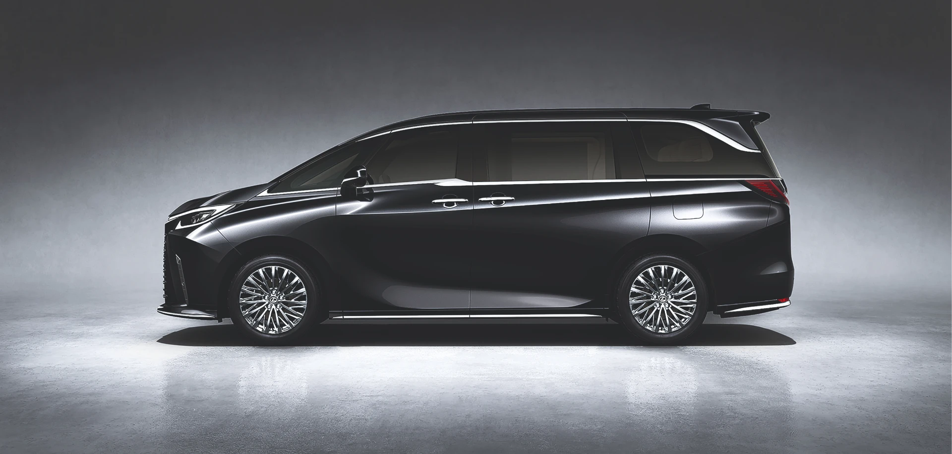 Exterior 7seater Black Des 1 5x
