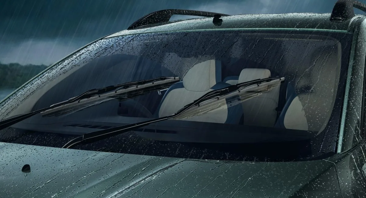 Tech. Rain%ce%93%c3%87%c3%a6sensing Wipers Mobile 1800x972 16feb V1.jpg.ximg.l 1