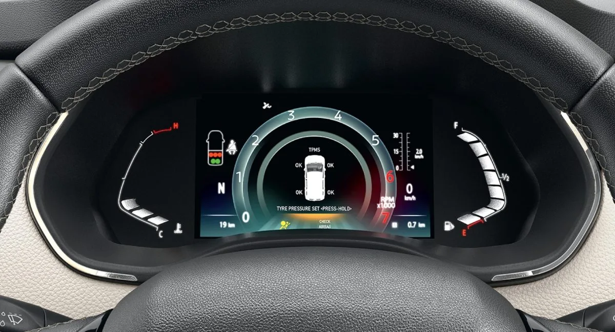 Tech. 17.78 Cm Fully Digital Instrument Cluster With Tpms Mobile 1800x972 16feb.