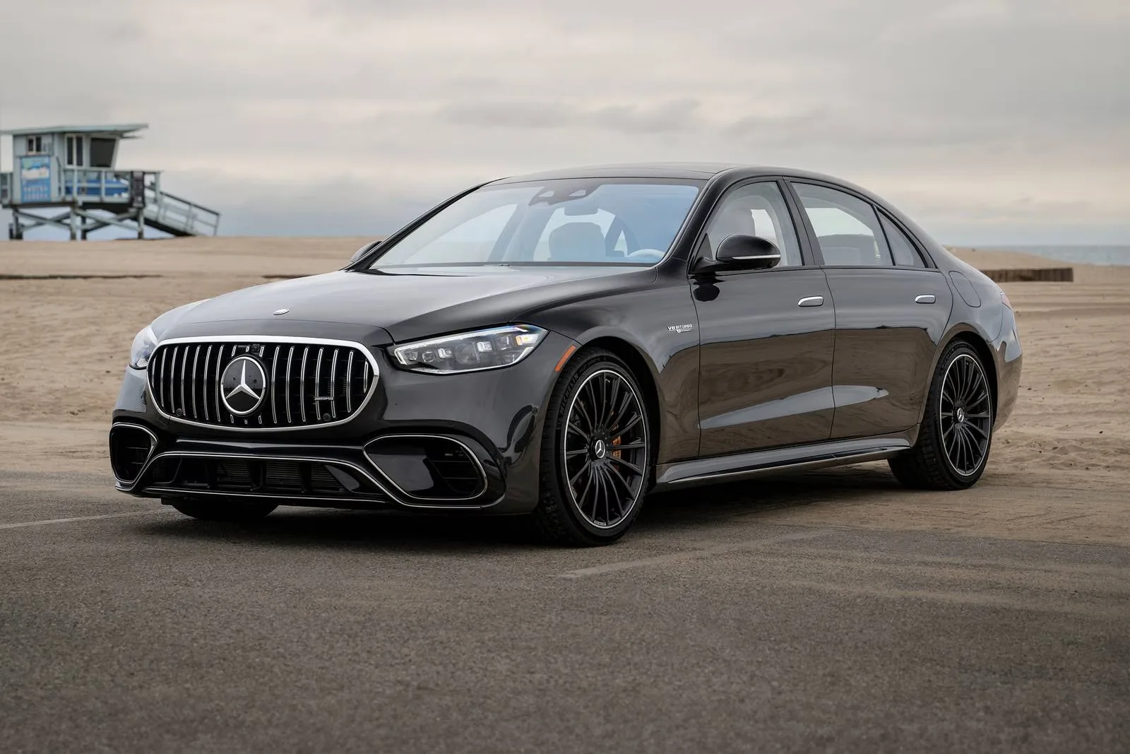2026_mercedes-benz_s-class_sedan_amg-s-63-e-performance_fq_oem_1_1600